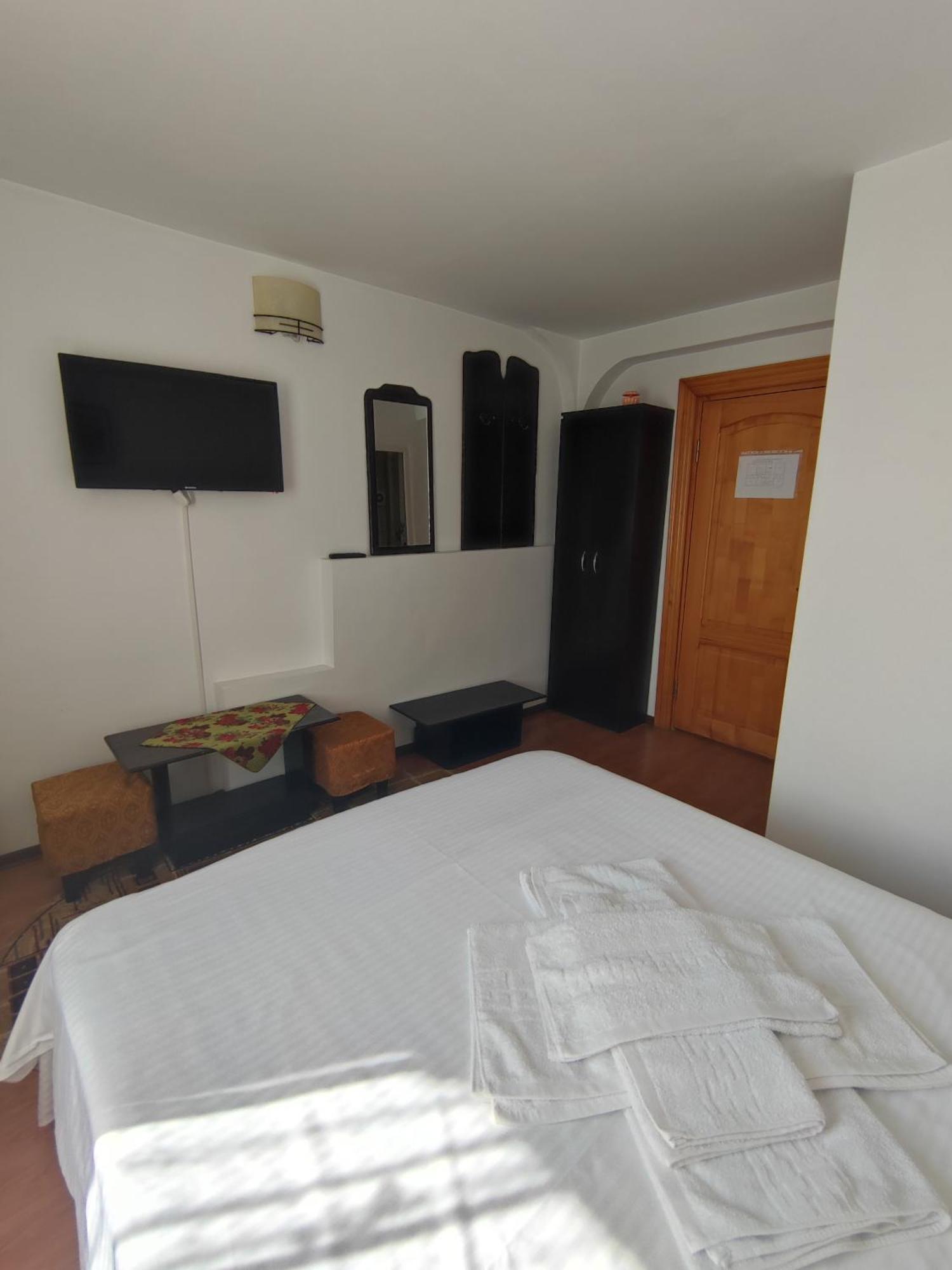 Camere De Inchiriat Edelweiss Dumbrava Rosie Exterior photo
